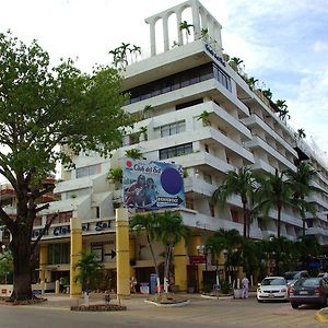 Hotel Club Del Sol Acapulco By Ng Hoteles